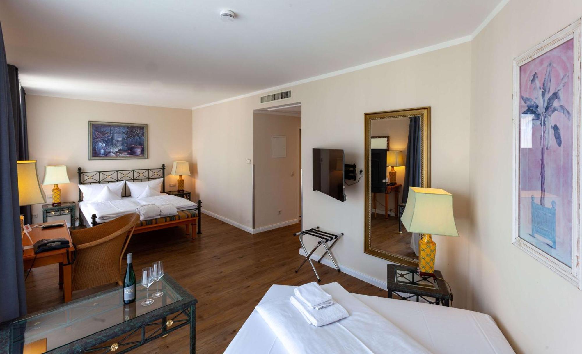 Best Western Wein- Und Parkhotel Ниерщайн Екстериор снимка